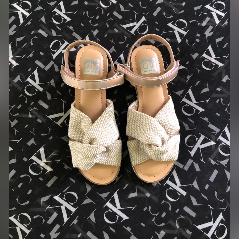 DV by Dolce Vita Girls Sandals Size 2
